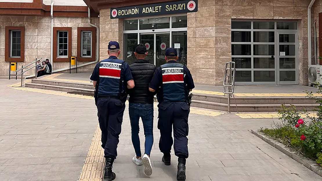 15 Yıl Ceza Alan Şahıs Jandarma’dan Kaçamadı