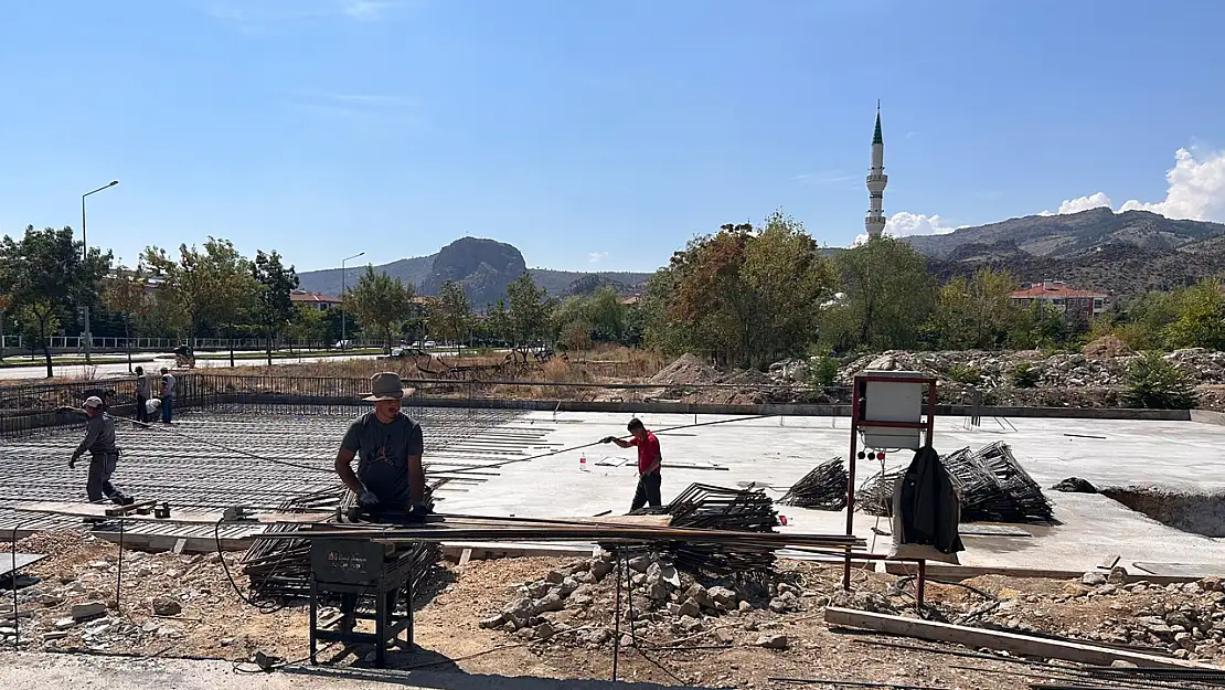 2'nci Fen Lisesi Afyon'un Kurtuluş Gününe Yetişecek