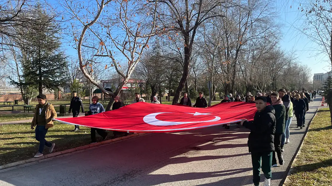 AFSÜ Öğrencilerinden Teröre Lanet Yürüyüşü