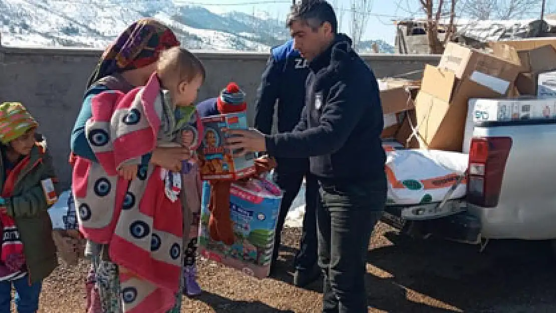 Afyon Belediyesi yardım seferberliğine devam ediyor