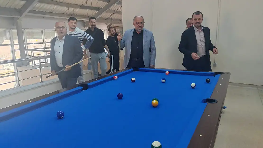 Afyon'da İlk Kez Bilardo Eğitimi Veriliyor