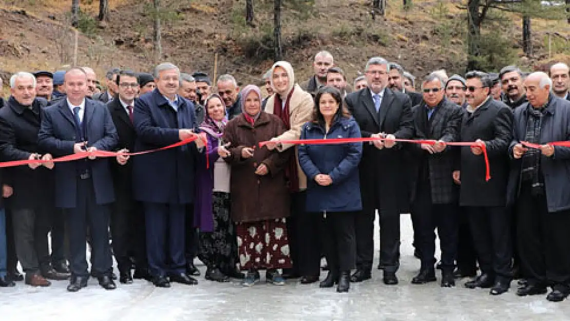 Afyon-Hocalar arası mesafe kısaldı