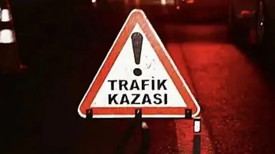 Afyon Merkezde Trafik Kazası: 16 Yaralı