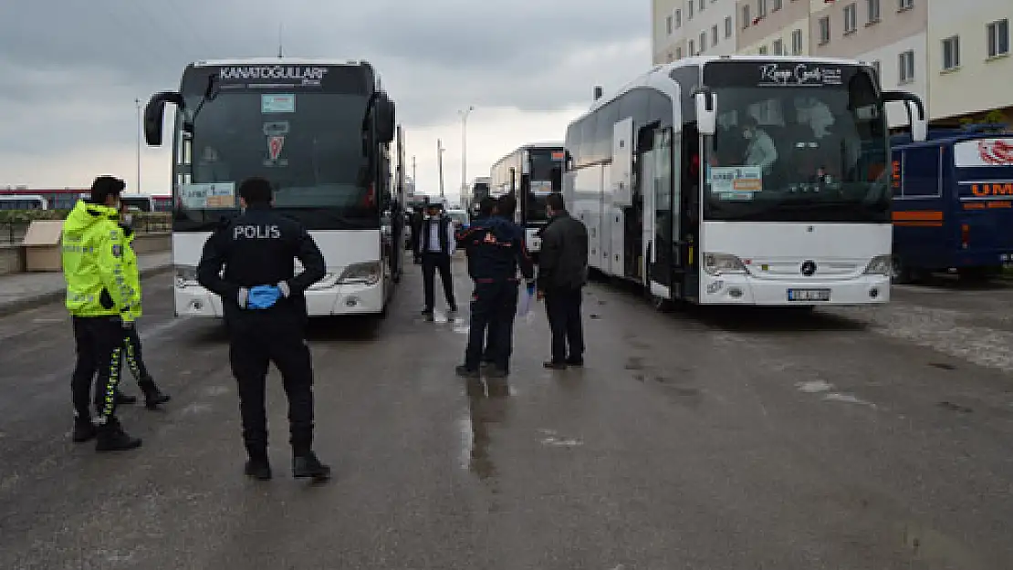 Afyon’da 1008 kişi  gözlem altında tutuldu