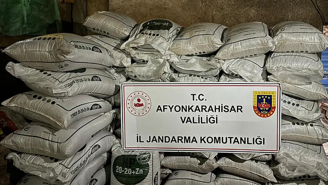 Afyon'da 11 Ton Sahte Barkotlu Taban Gübresi Ele Geçirildi