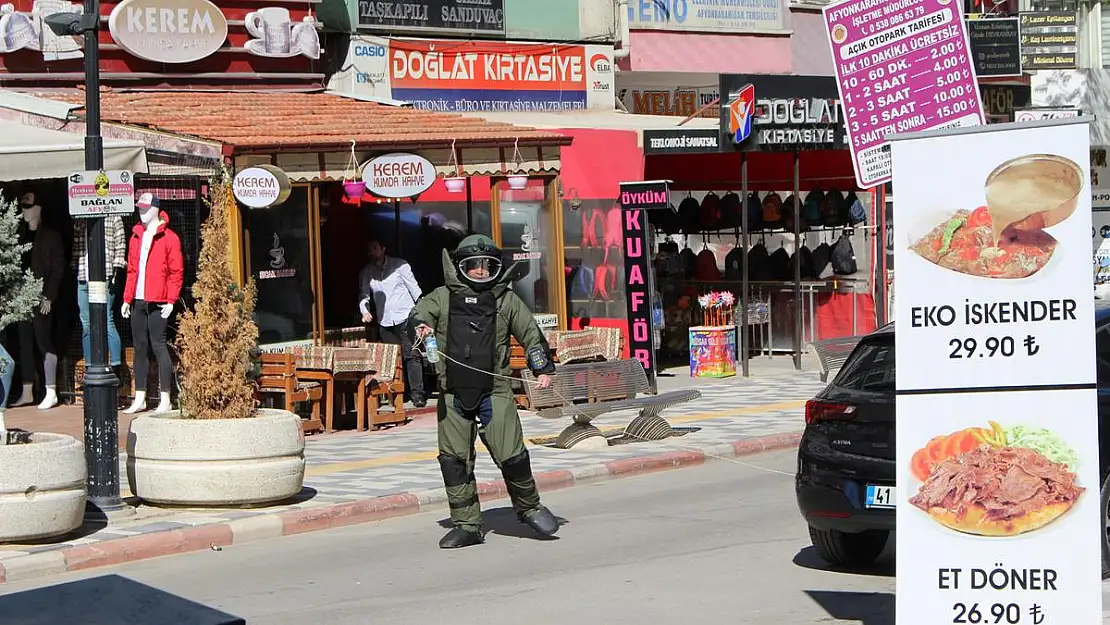 Afyon’da bomba paniği