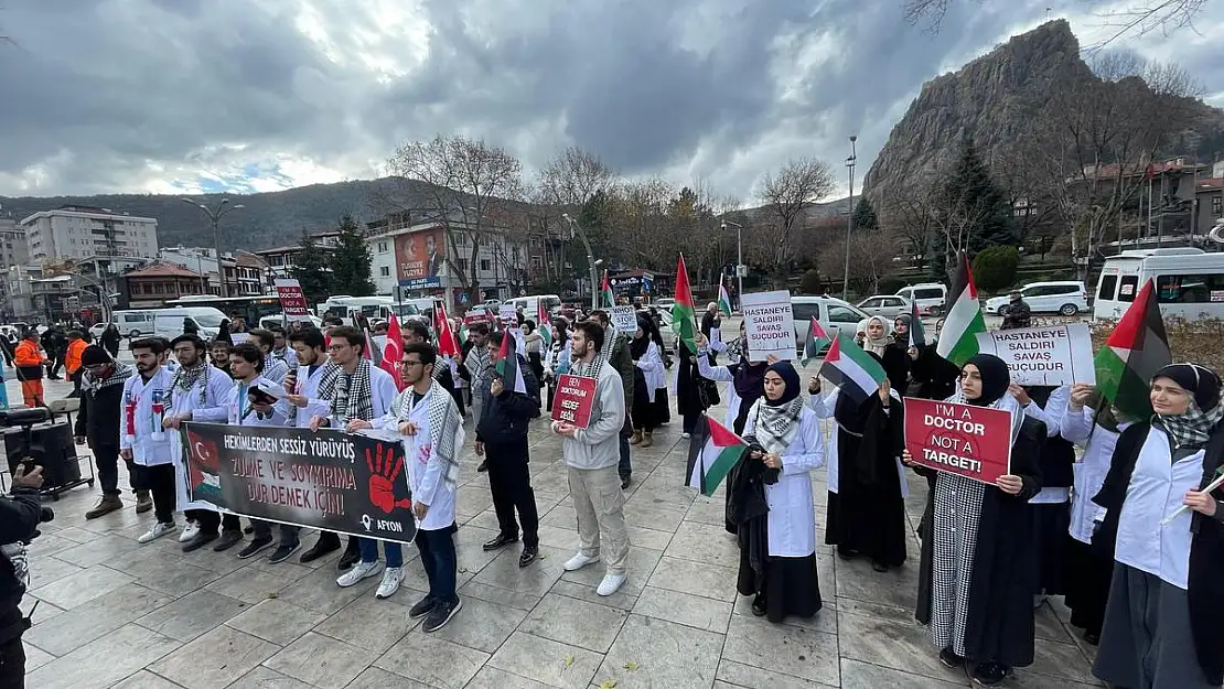 Afyon'da Hekimler Filistin İçin İkinci Kez Yürüdü