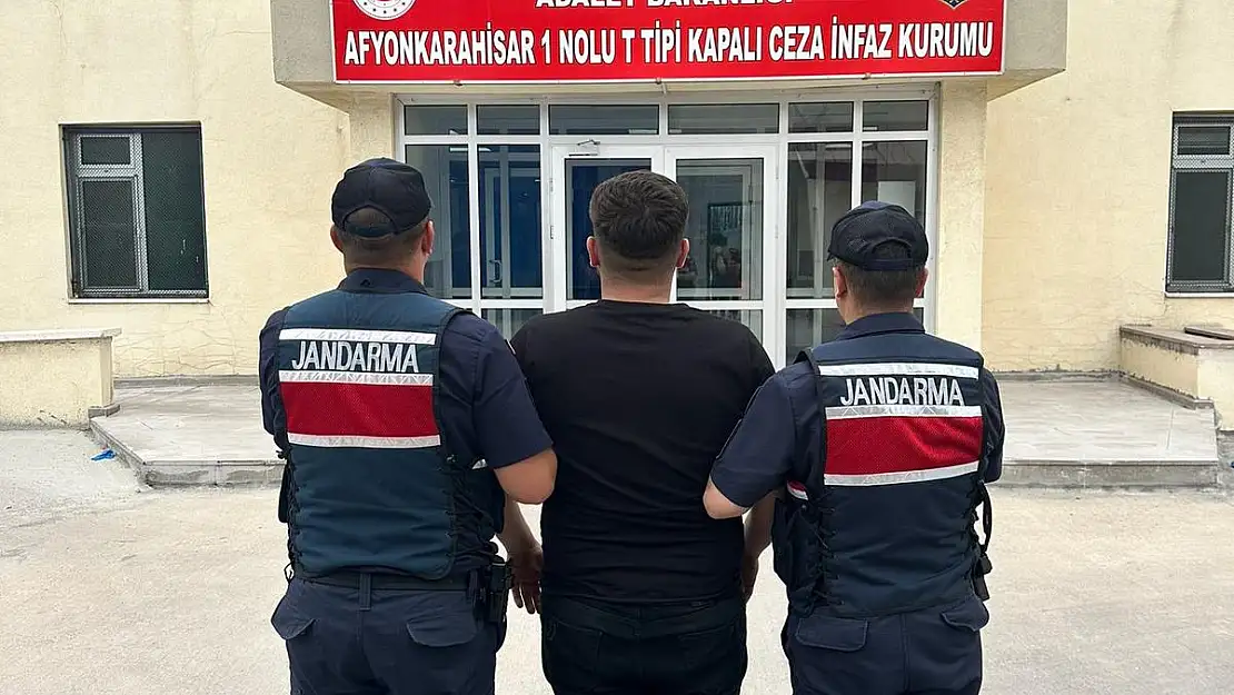 Afyon’da Silahlı Yağma Suçundan Aranıyordu, Yakalandı