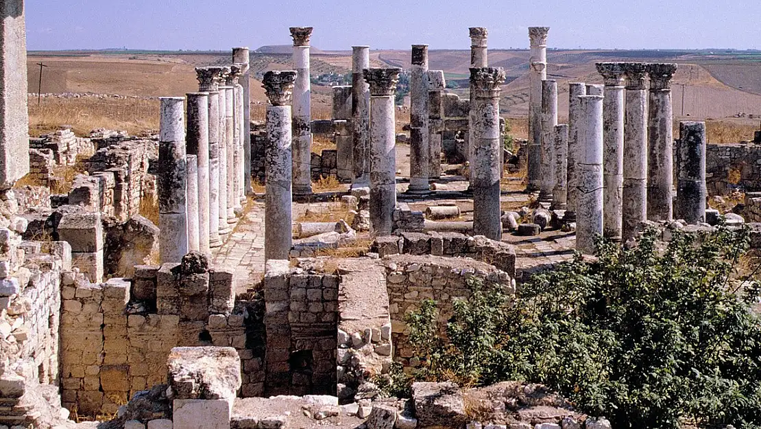 Afyon'da Tarihe Işık Tutan Antik Şehir!