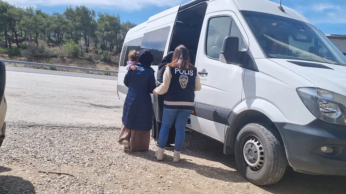 Afyon'da Yakalanan 9 Düzensiz Göçmen Sınır Dışı Edilecek