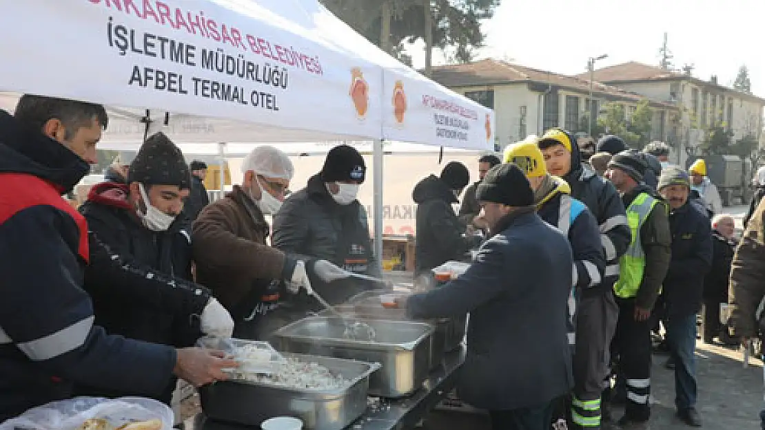 Afyonkarahisar Belediyesi tüm gücü ile bölgede