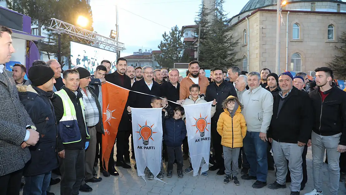 'Afyonkarahisar Halkına Bir Projeyi Bile Çok Görüyorlar'