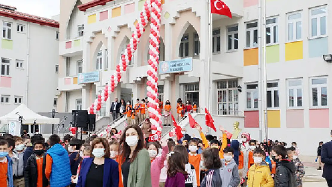 “Afyonkarahisar'da bu yıl eğitim çok farklı olacak”