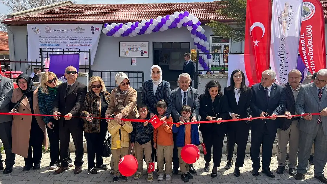 Afyonkarahisar'da KODAFYON ve Sanat Atölyesi açıldı