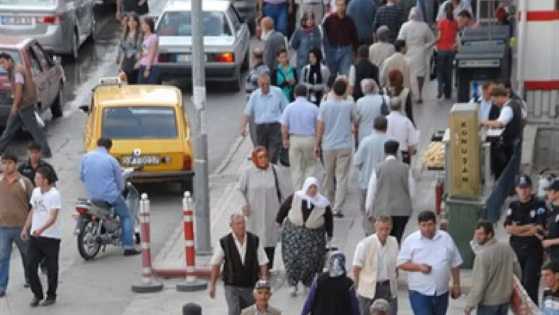 Afyonkarahisar’ın Merkez Nüfusu 22 ilin nüfusundan daha fazla