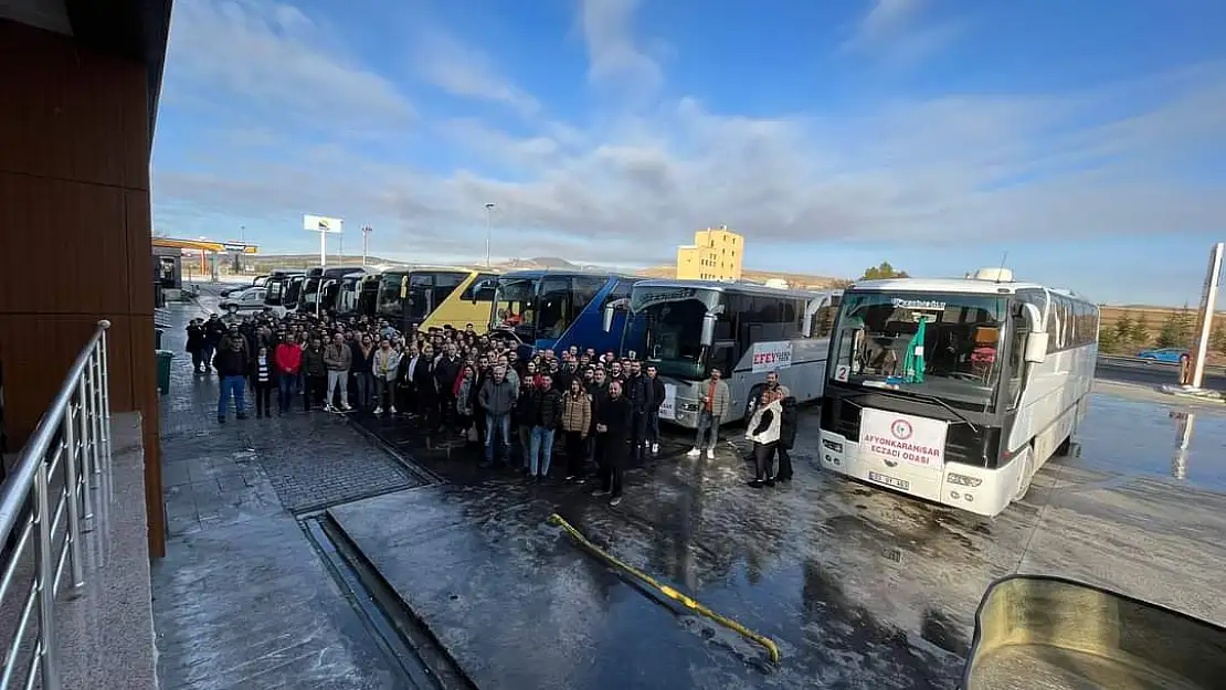 Afyonlu Eczacılar Ankara’ya mitinge gidiyor