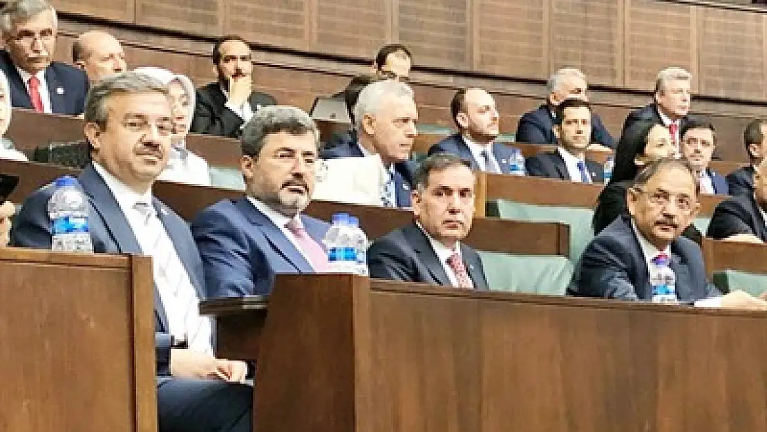 AK Parti grup toplantısına katıldılar