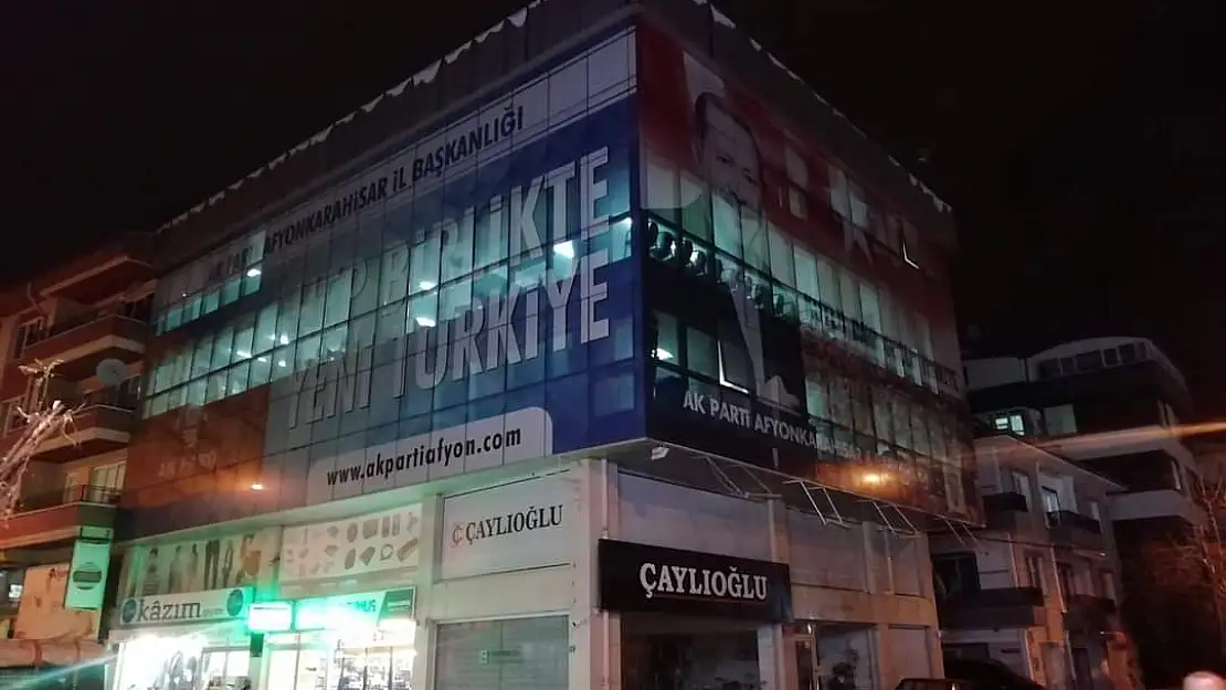 AK Parti İl Başkanından emekli amirallerin bildirisine tepki