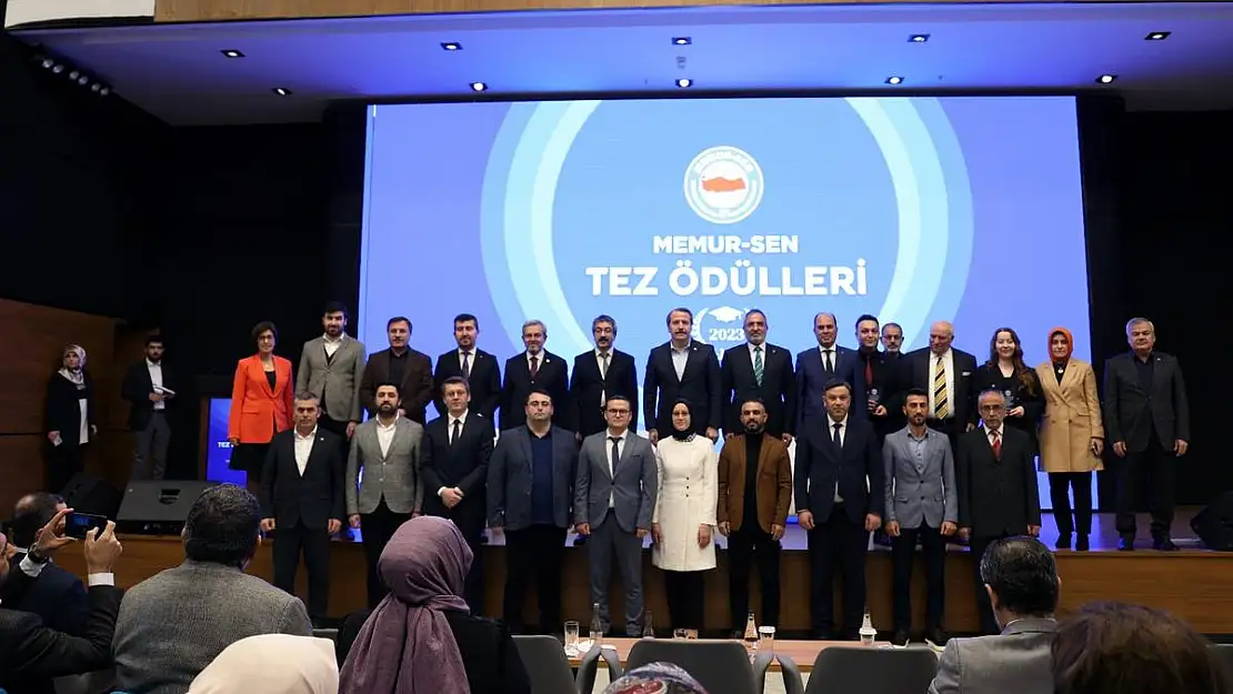 AKÜ Yüksek Lisans Öğrencisinin Tezine Ödül