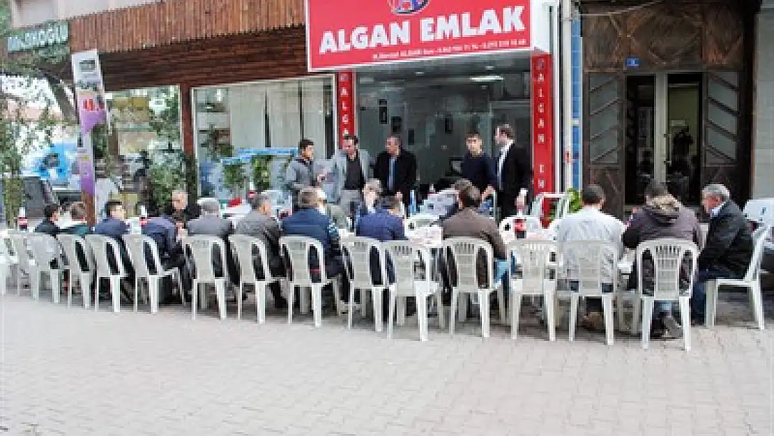 Algan Emlak dualarla açıldı – Kocatepe Gazetesi