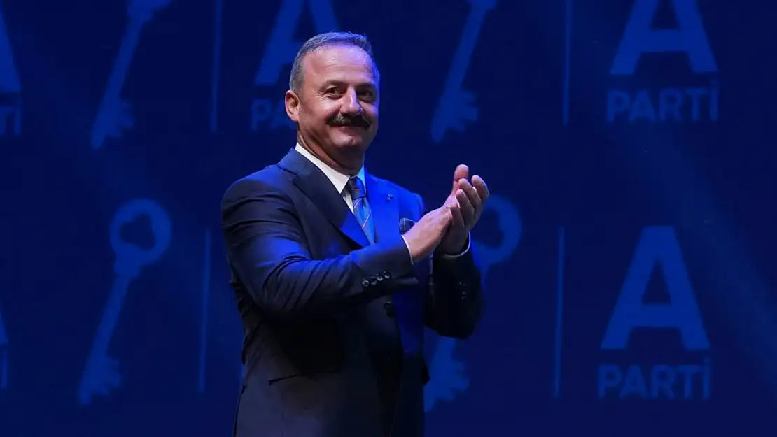 Anahtar Parti'nin Kurucuları Yavuz Ağıralioğlu ve Ekibi