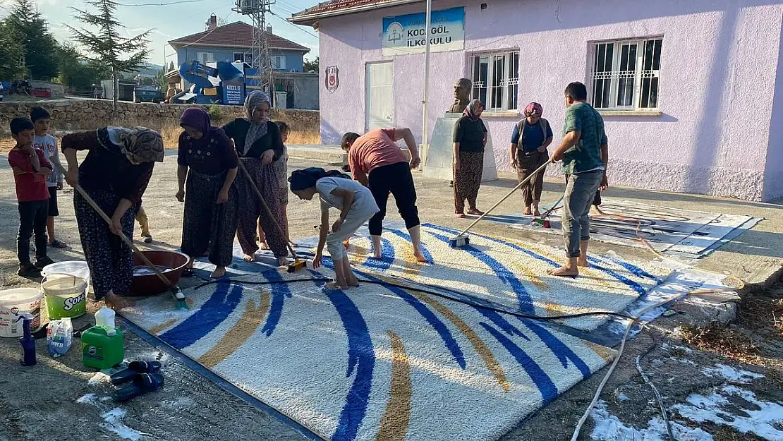 Anaokulunu veliler imece usulü temizledi