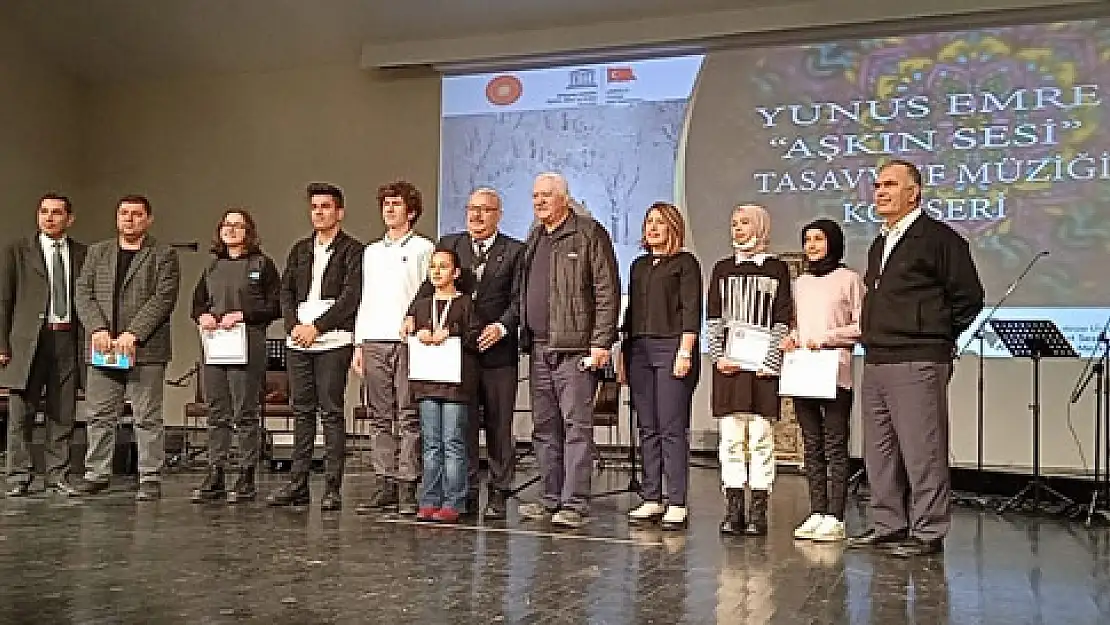 Aşık Yunus'un hikayesi nağmelerle anlatıldı