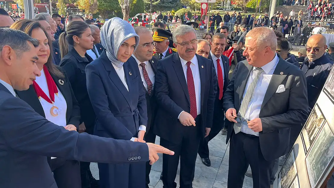 Atatürk'ün Afyon Fotoğrafları Sergilendi