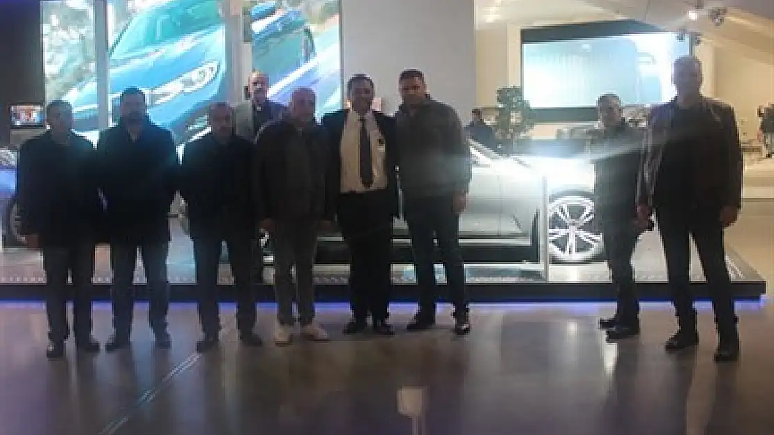 ATSO üyeleri BMW fabrikasını incelediler