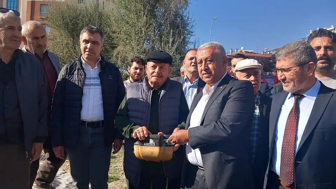 Ayşe ve Nuri Postalcıoğlu Camii'nin Temeli Atıldı