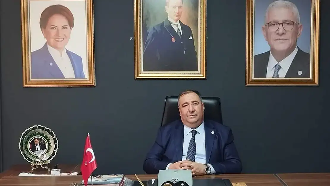 'Aziz Şehitlerimizi Anıyorum'