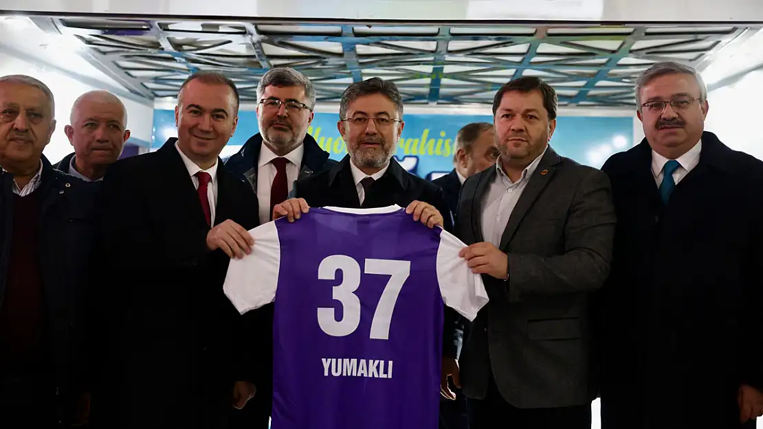 Bakan Yumaklı'ya Afyonspor Forması