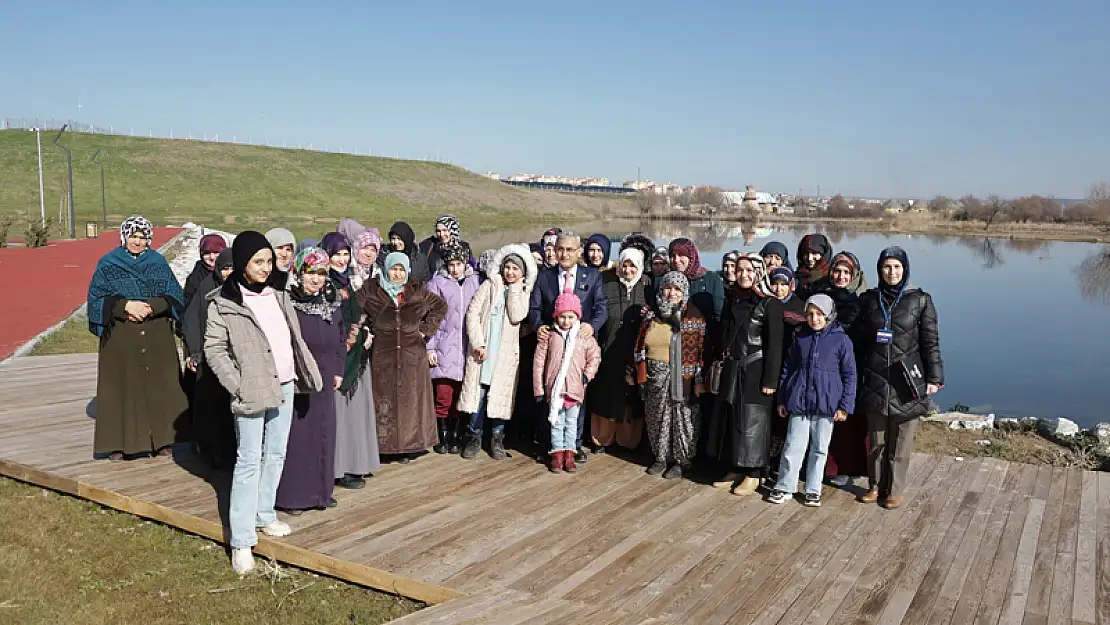 Başkan Işık Güveçci Mahallesi Sakinleriyle Yedigöller’de Buluştu