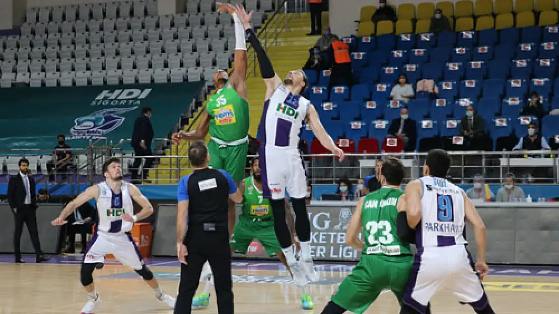 Basketbolcular galibiyet hedefliyor