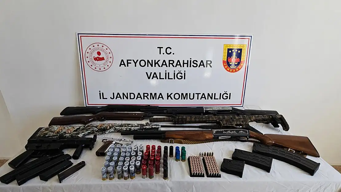 Baskın Yapılan Evden MP 5 Çıktı