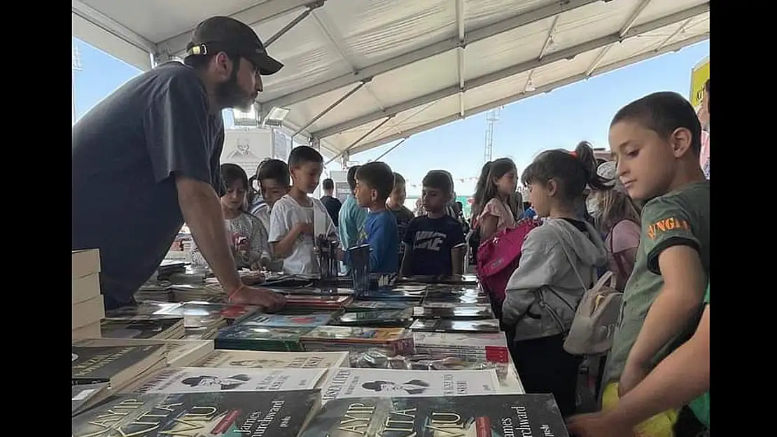 Bayat Belediyesinde Kitap Günleri Başlıyor