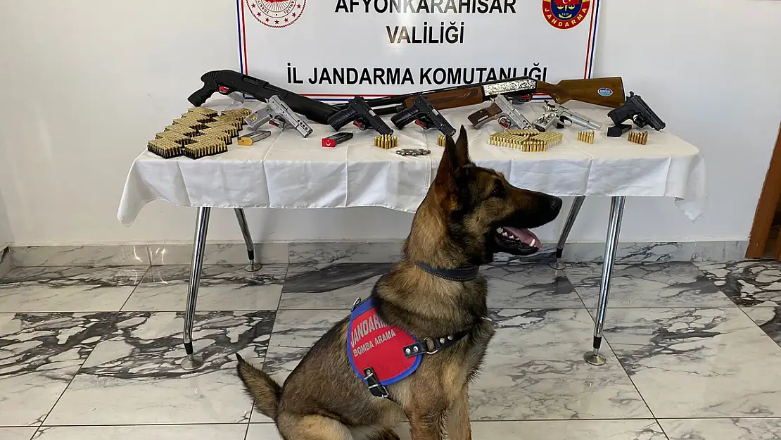 Beldeyi Savaş Meydanına Çeviren Şahıslara Jandarma 'Dur' Dedi