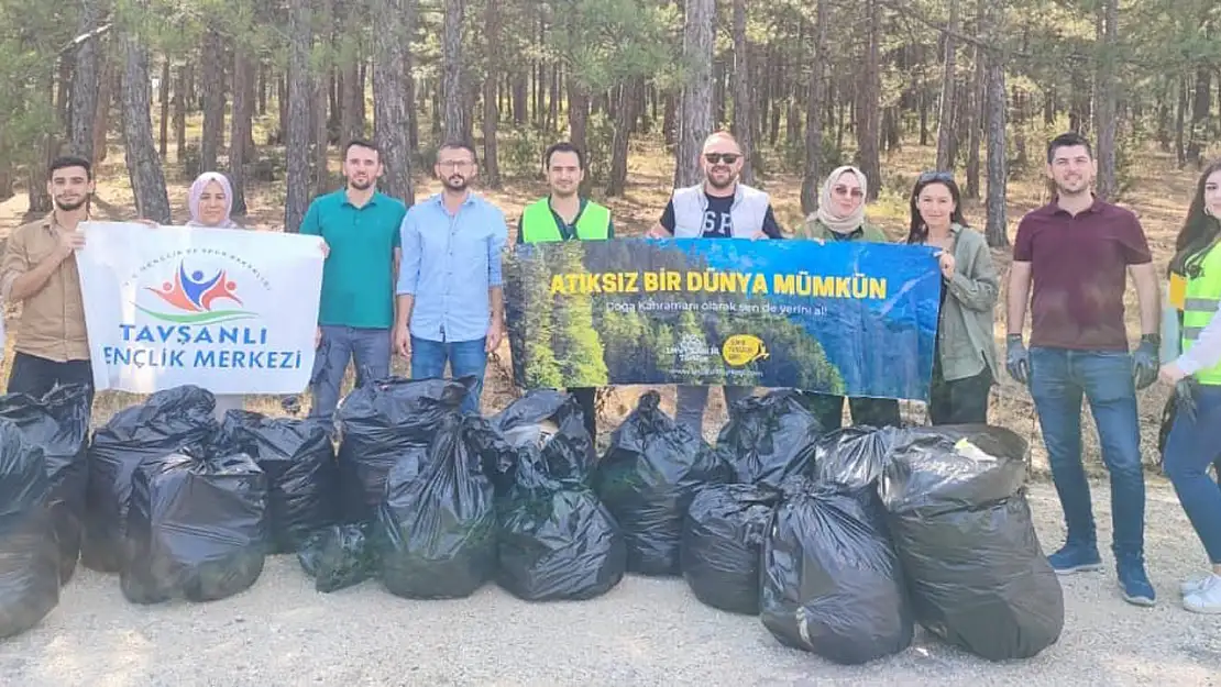 Bir Günde 100 Kilo Katı Atık Toplandı