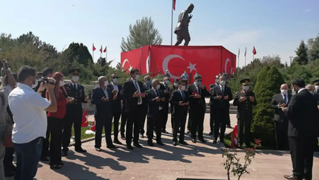 'Bir yıl da Afyon Kocatepe'de bulunun, Zafer coşkusunu paylaşın'