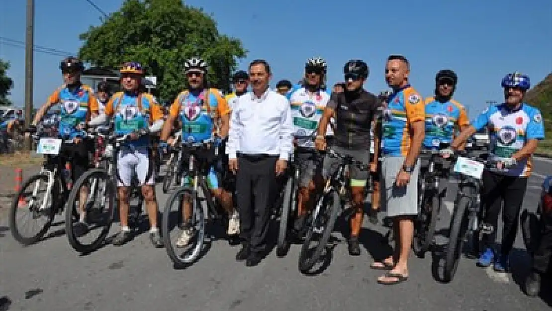 Bisikletçiler Ereğli Festivali'nde 190 km pedal çevirdi