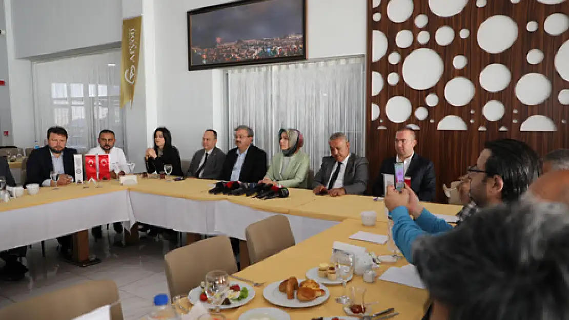 'Bizim mutfağımızda  sadece yemek değil, insan da pişer'