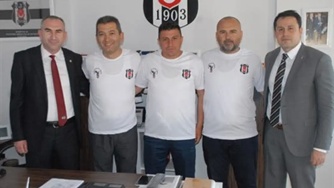 BJK Futbol Okulu için antrenörlerle anlaşıldı