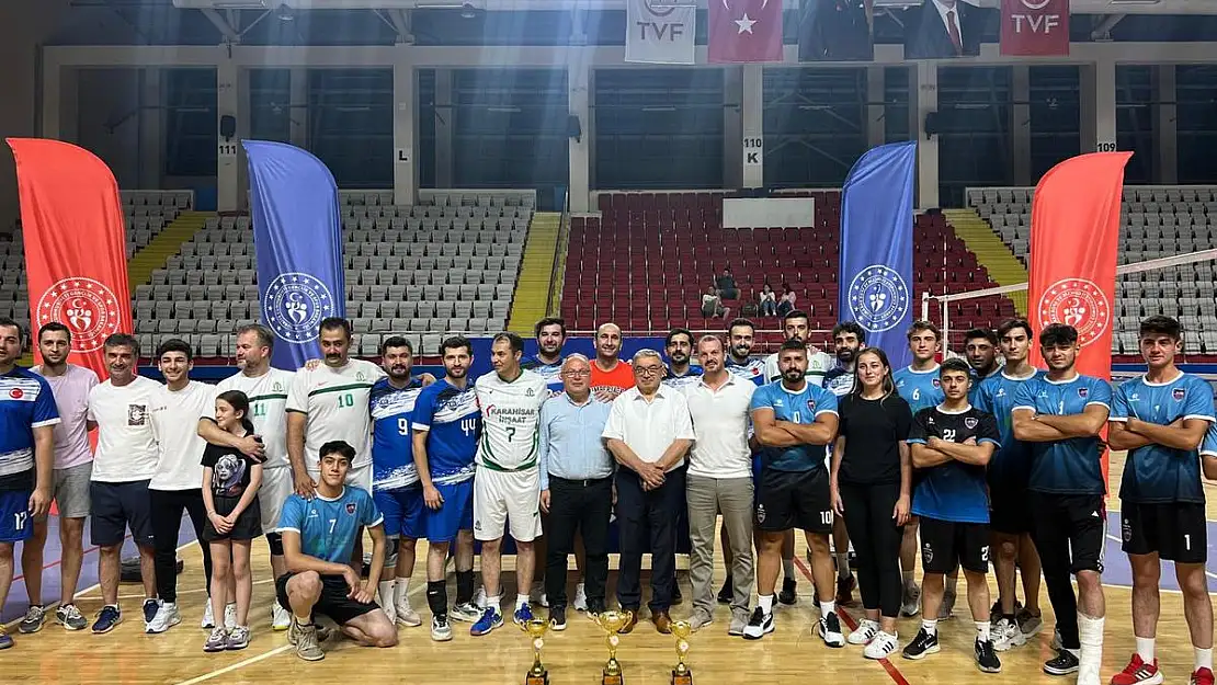 Büyük Erkekler Voleybol Şampiyonası Tamamlandı