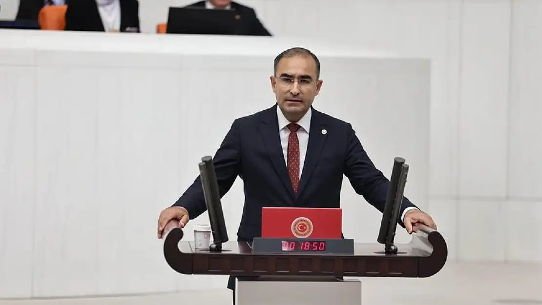 'Büyük Taarruz Parlak Geleceğin Habercisi'