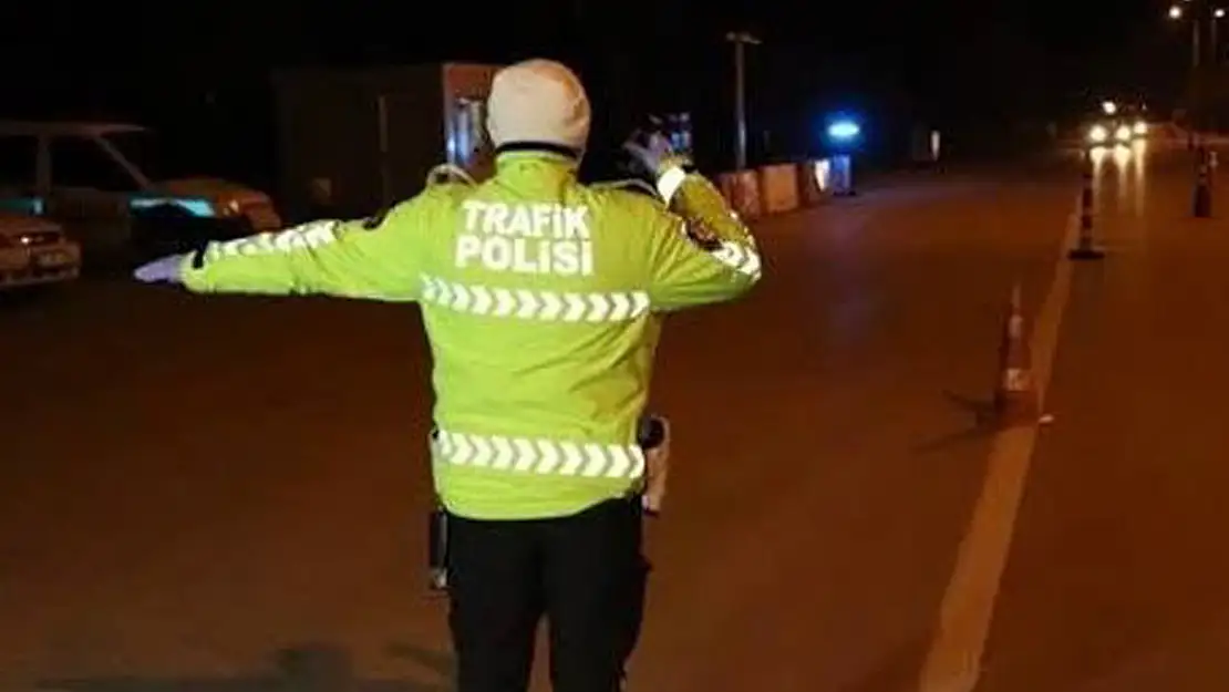 Çalıntı İhbarı İle Aranan Araç Yakalanarak Trafikten Men Edildi