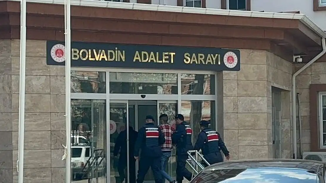 Cezaevi firarisi ticari takside yakalandı