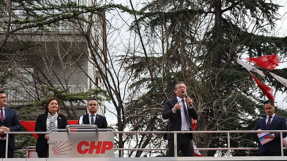 CHP'de Açılış Fiyaskosu