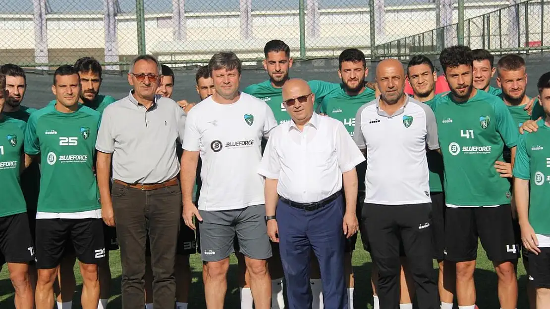 Çoban Kocaelispor'u Afyon'da yalnız bırakmadı