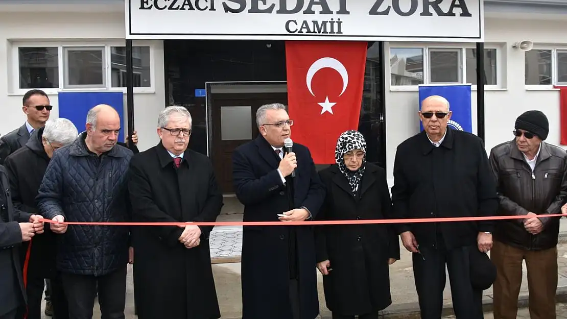 Eczacı Sedat Zora Camii hizmete açıldı