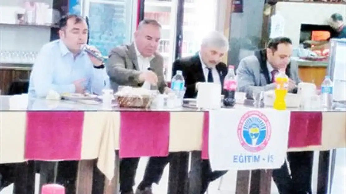 Eğitim-İş üyeleri Dinar’da buluştu… – Kocatepe Gazetesi